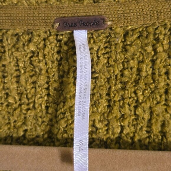 Free People Finders Keepers V Neck Sweater Athens Moss Size S - Picture 9 of 10